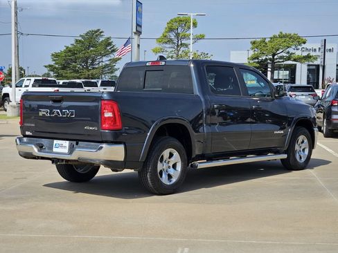 Used 2025 RAM 1500 Big Horn AWD/4WD image 7