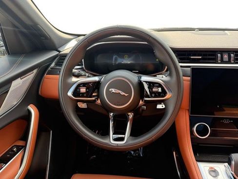 New 2025 Jaguar F-PACE R-Dynamic S AWD/4WD image 13