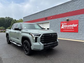 Used 2026 Toyota Tundra Limited w/ Limited PVM Package AWD/4WD video 1