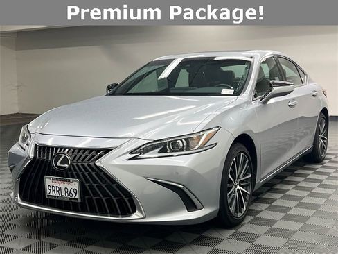 Certified 2025 Lexus ES 350 w/ Premium Package image 2