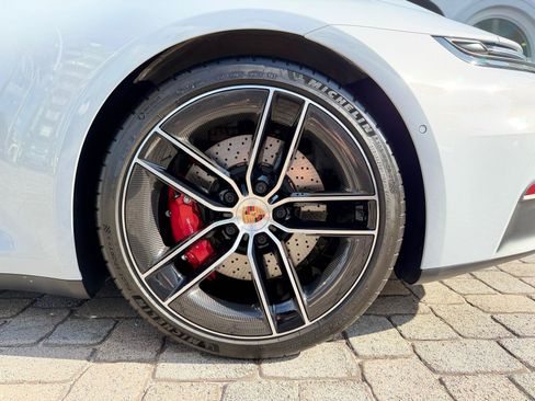 Used 2026 Porsche 911 Carrera 4S AWD/4WD image 27