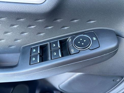 Used 2020 Ford Escape SEL image 22