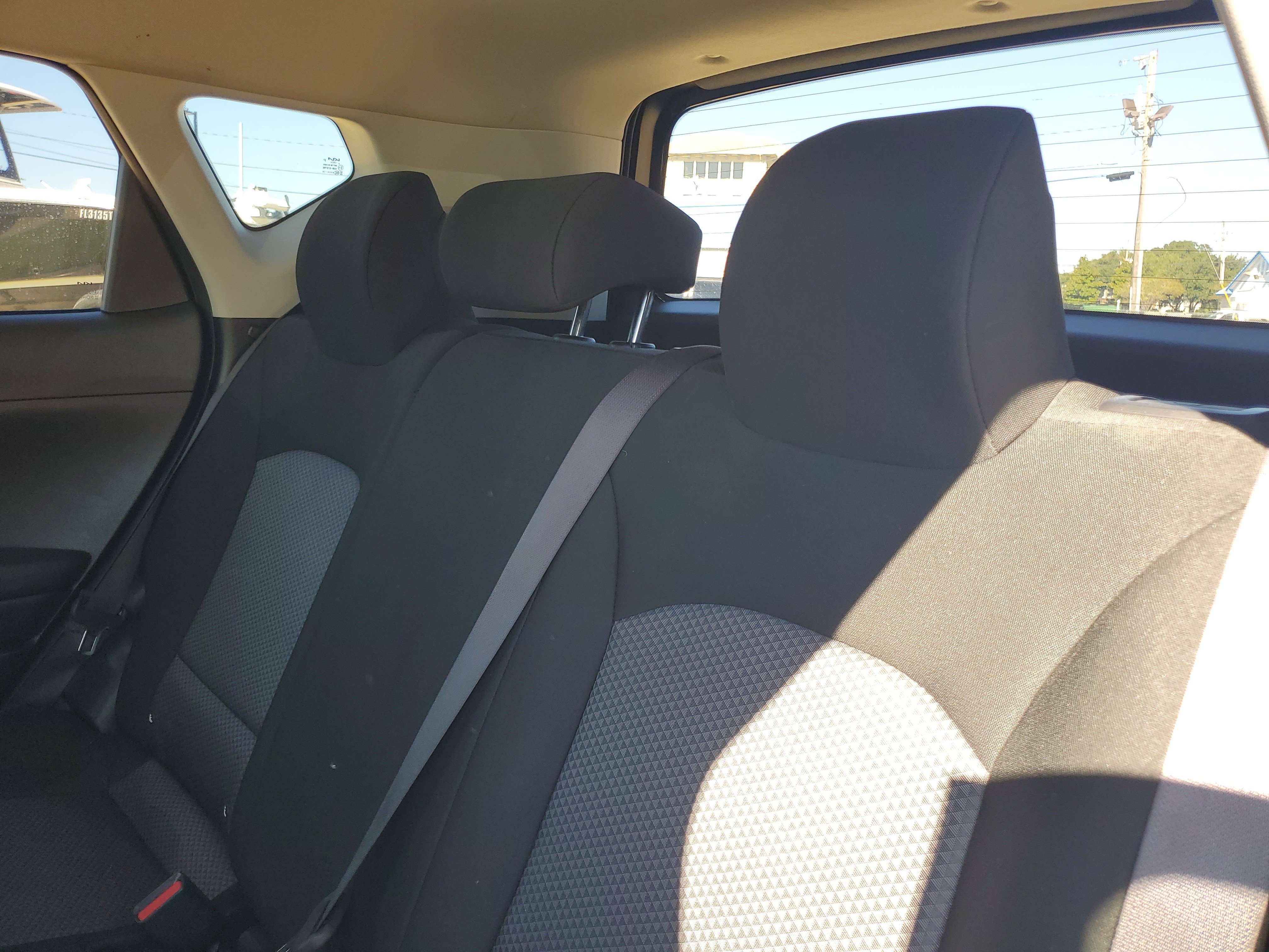 Used 2024 Kia Soul LX w/ Option Group 015 FWD image 25