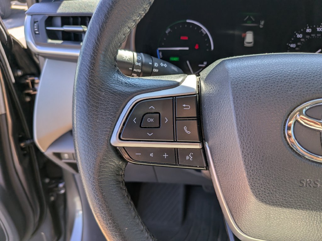 Used 2022 Toyota Sienna XLE FWD image 30