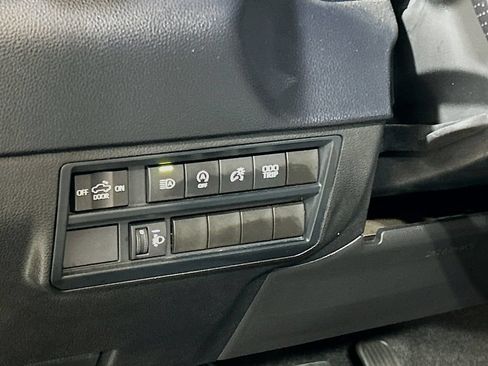 Used 2025 Toyota Tundra SR5 AWD/4WD image 8