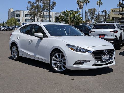 Used 2017 MAZDA MAZDA3 Touring FWD image 11