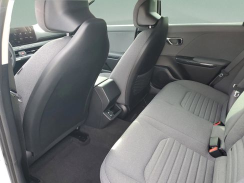 New 2025 Kia K4 EX FWD image 15
