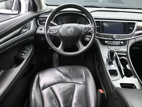 Used 2018 Buick LaCrosse Essence image 13