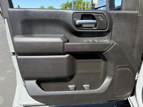 Used 2025 Chevrolet Silverado 2500 Custom w/ Custom Value Package AWD/4WD image 14