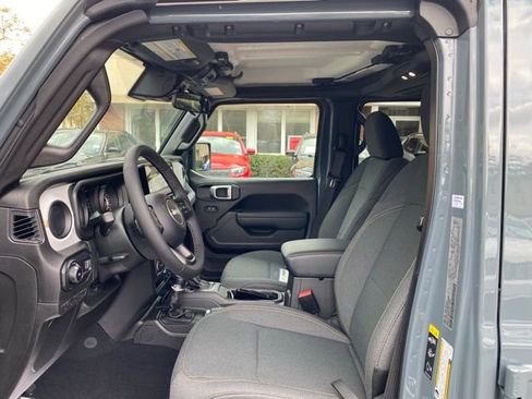 New 2025 Jeep Wrangler Sport S image 22