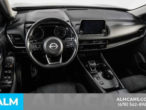 Used 2024 Nissan Rogue SV image 22