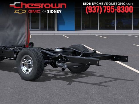 New 2026 Chevrolet Express 3500 w/ Power Convenience Package RWD image 11