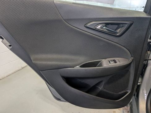 Used 2018 Chevrolet Malibu LT image 20