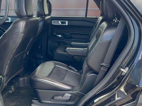 Certified 2023 Ford Explorer ST-Line w/ Class IV Trailer Tow Package image 14