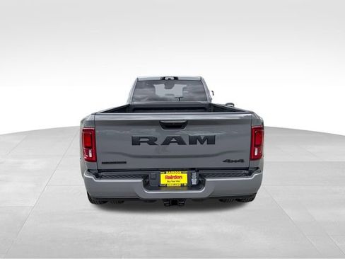 New 2026 RAM 3500 Big Horn AWD/4WD image 6