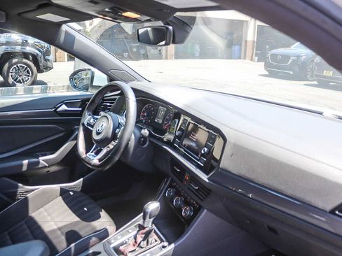Used 2019 Volkswagen Jetta GLI FWD image 21