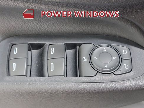 Used 2020 Chevrolet Equinox LT FWD image 26