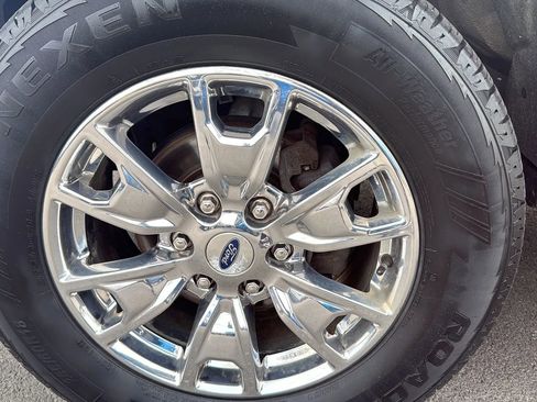 Used 2019 Ford Ranger Lariat w/ Equipment Group 501A Mid image 11