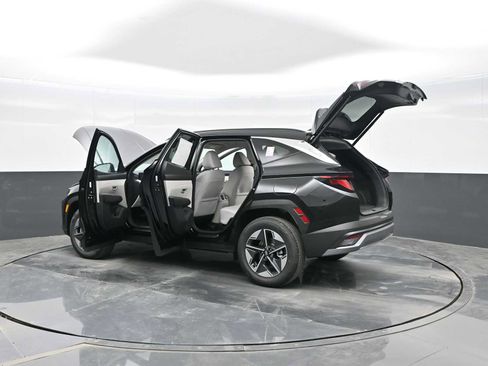 New 2026 Hyundai Tucson SEL image 32