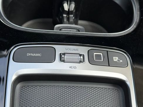 Certified 2025 Mercedes-Benz CLA 250 4MATIC image 27