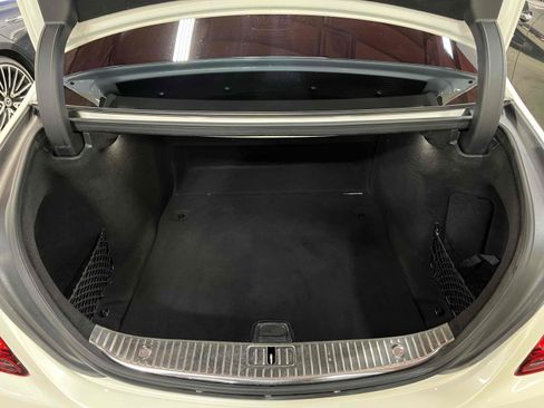 Used 2019 Mercedes-Benz S 560 Sedan image 81