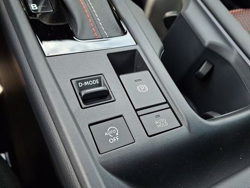 New 2026 Nissan Sentra SR w/ Floor Mat Package FWD image 15