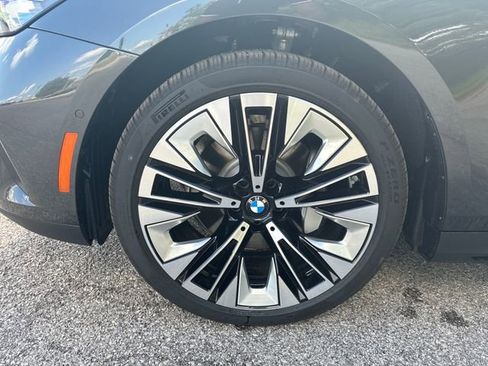 New 2026 BMW 530i xDrive AWD/4WD image 9