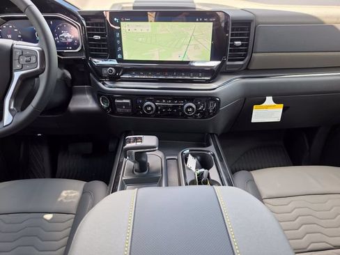 New 2026 Chevrolet Silverado 1500 ZR2 w/ ZR2 Bison Edition AWD/4WD image 18