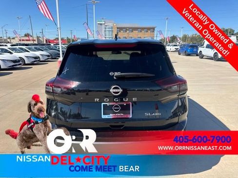 Used 2026 Nissan Rogue SL AWD/4WD image 4