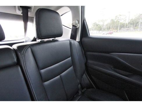 Used 2024 Nissan Murano SV w/ SV Midnight Edition Package image 13