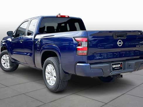 Used 2022 Nissan Frontier SV w/ Technology Package image 10