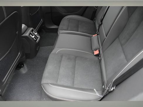 Certified 2024 Volvo C40 P8 Recharge Plus w/ Climate Package image 13