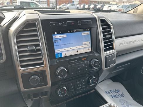 Used 2017 Ford F350 Lariat w/ Chrome Package image 16