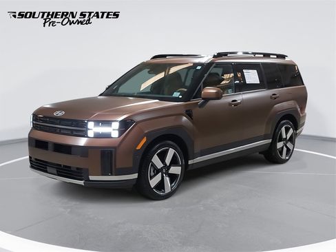 Used 2025 Hyundai Santa Fe Limited image 1