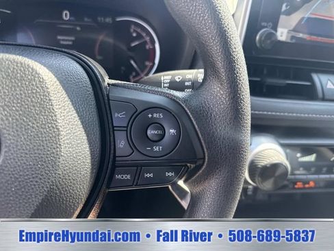 Used 2024 Toyota RAV4 LE AWD/4WD image 27