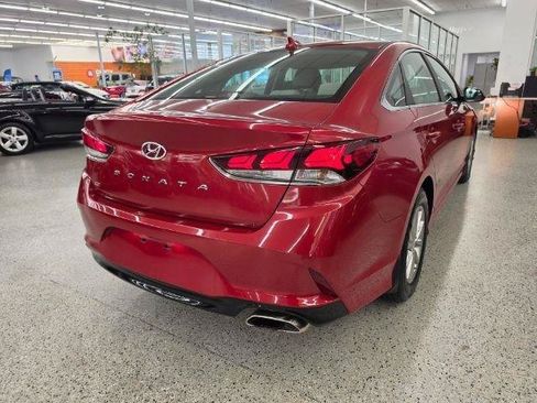 Used 2019 Hyundai Sonata SE FWD image 5