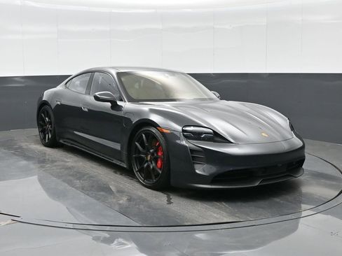 Certified 2023 Porsche Taycan GTS image 11