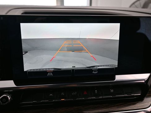 Used 2023 GMC Sierra 1500 Elevation w/ LPO, Elevation Black Package image 20