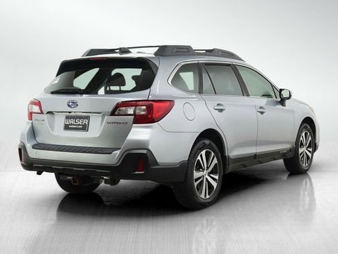 Used 2019 Subaru Outback 2.5i Limited AWD/4WD image 5