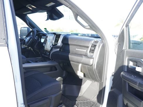 New 2026 RAM 2500 Big Horn AWD/4WD image 27