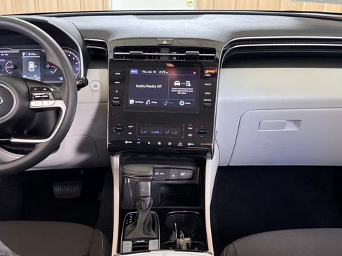 Certified 2024 Hyundai Tucson SEL AWD/4WD image 3