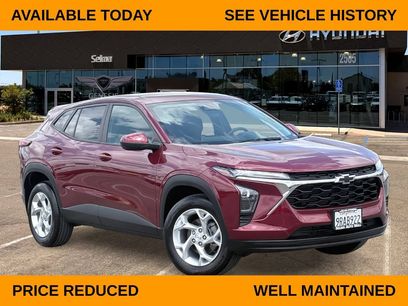 Used 2024 Chevrolet Trax LS w/ LS Convenience Package