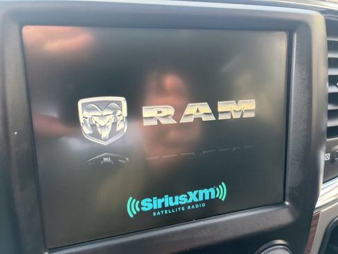 Used 2017 RAM 1500 Laramie w/ Convenience Group image 24