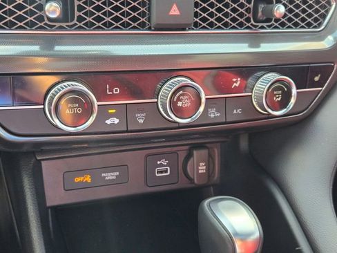 Certified 2025 Acura Integra A-Spec FWD image 21