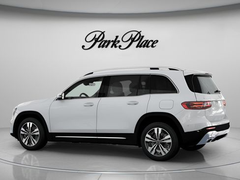 Certified 2026 Mercedes-Benz GLB 250 image 10