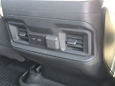 Used 2022 Chevrolet Silverado 1500 RST AWD/4WD image 27