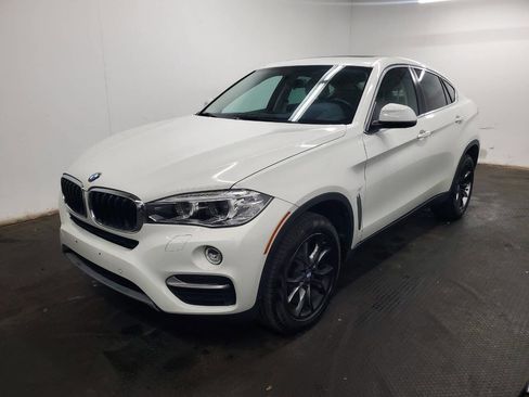 Used 2015 BMW X6 xDrive35i image 1