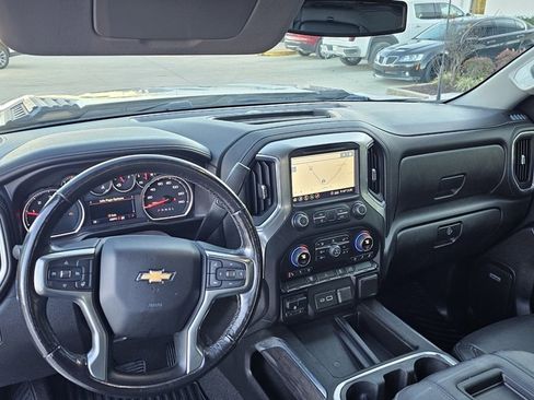 Used 2020 Chevrolet Silverado 3500 LTZ w/ LTZ Convenience Package image 11