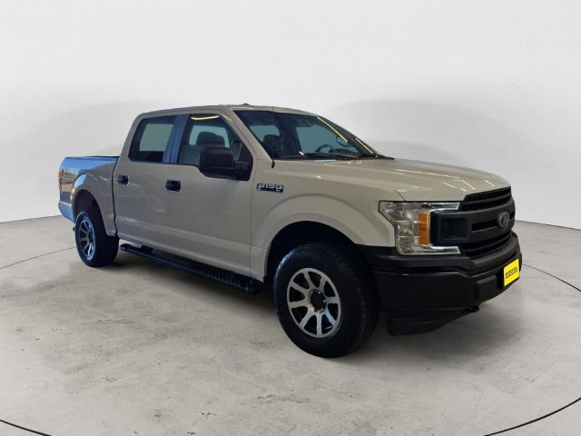 Used 2018 Ford F150 XL w/ Equipment Group 101A Mid AWD/4WD image 3
