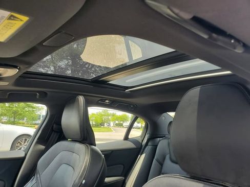 Certified 2024 Volvo S60 T8 Plus w/ Climate Package AWD/4WD image 13